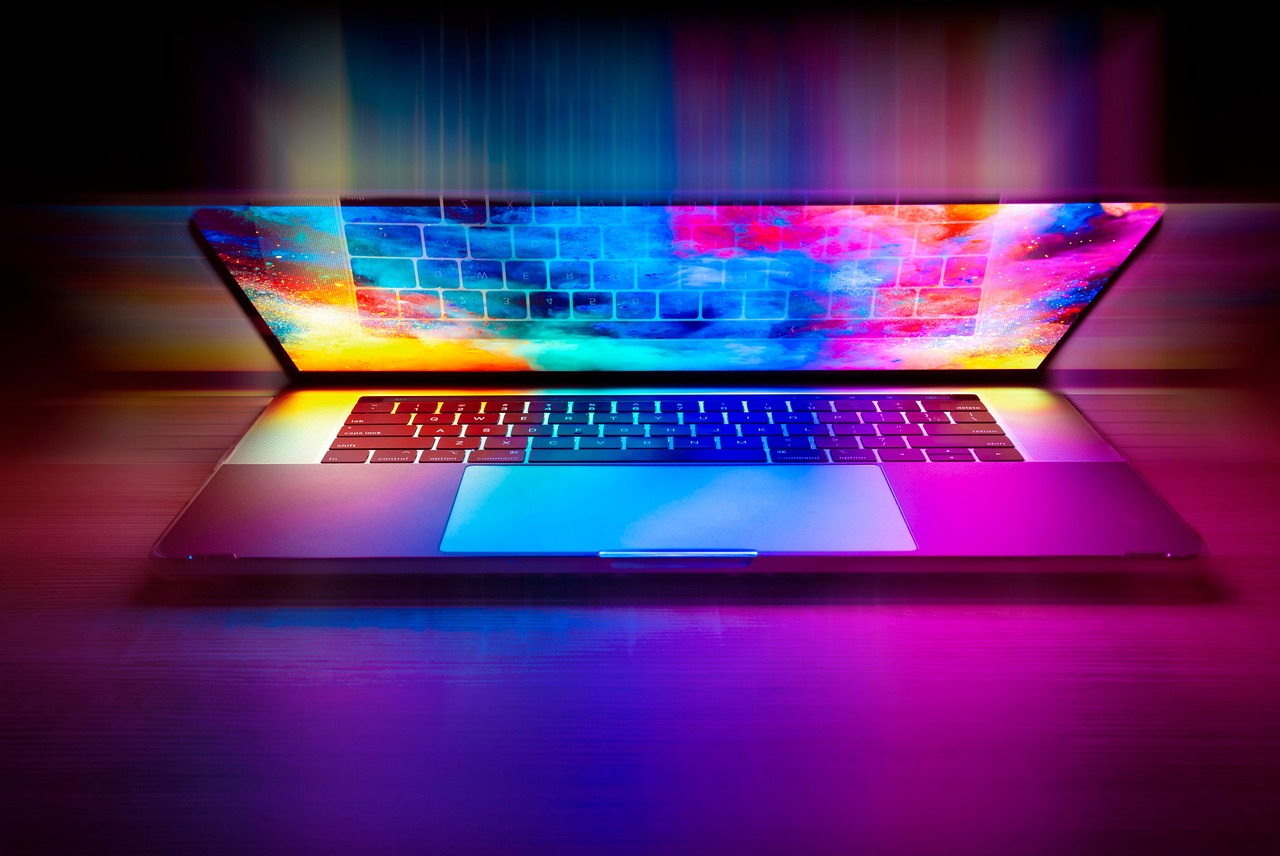 services-01 Laptop 5673901 1280